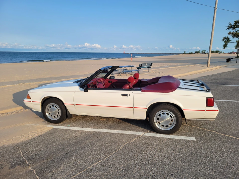 1993 Ford Mustang 3rd Gen - Image 16 of 31