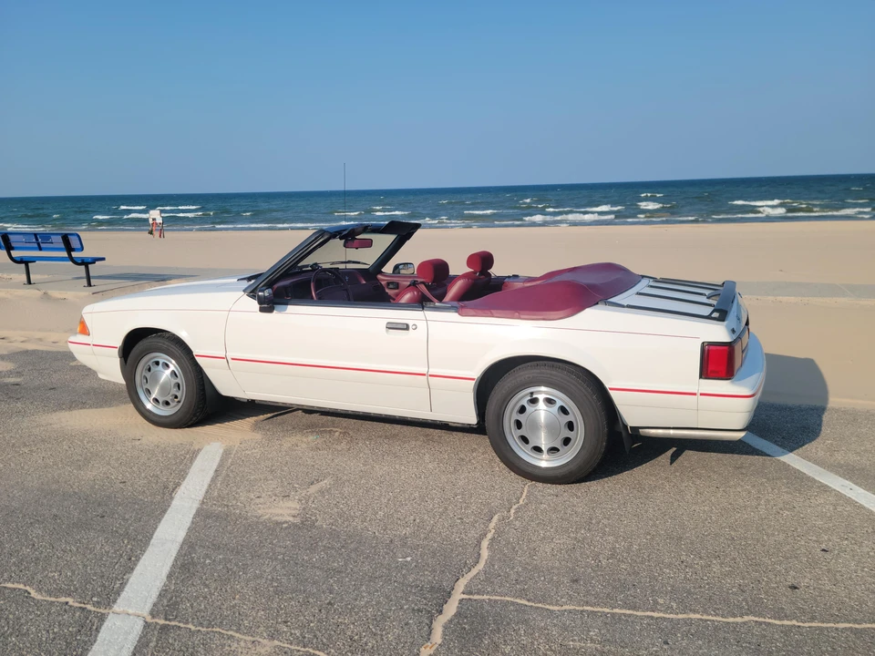 1993 Ford Mustang 3rd Gen - Image 17 of 31