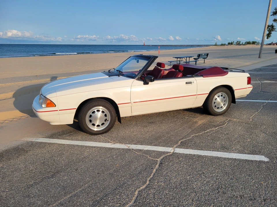 1993 Ford Mustang 3rd Gen - Image 13 of 31