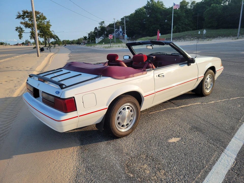 1993 Ford Mustang 3rd Gen - Image 23 of 31