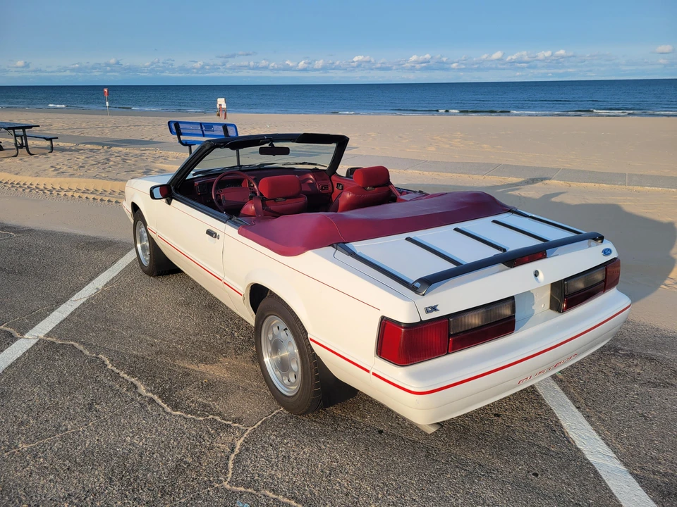 1993 Ford Mustang 3rd Gen - Image 19 of 31