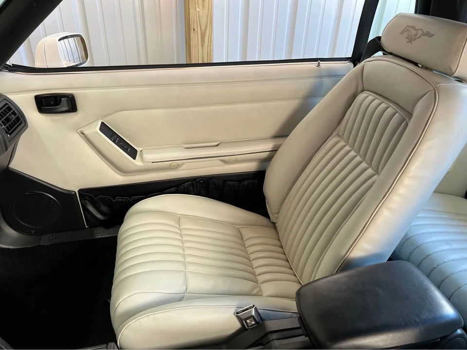 1993 Ford Mustang 3rd Gen - Image 7 of 14