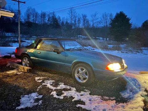 1993 Ford Mustang LX Convertible
