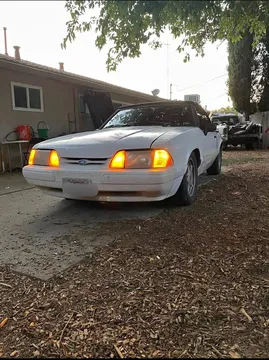 1993 Ford Mustang LX Convertible 2D