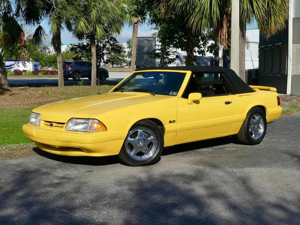 1993 Ford Mustang 3rd Gen - Image 3 of 21