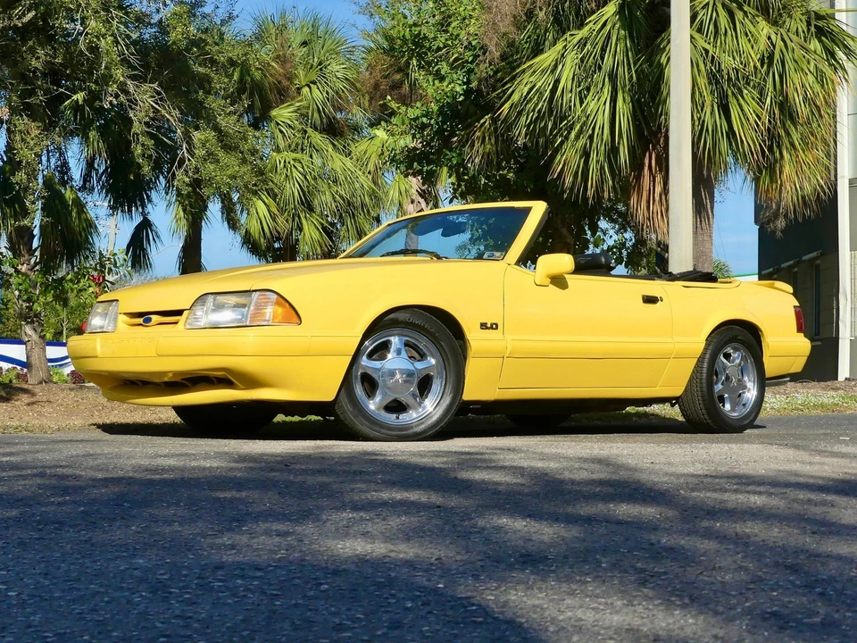 1993 Ford Mustang 3rd Gen - Image 12 of 21