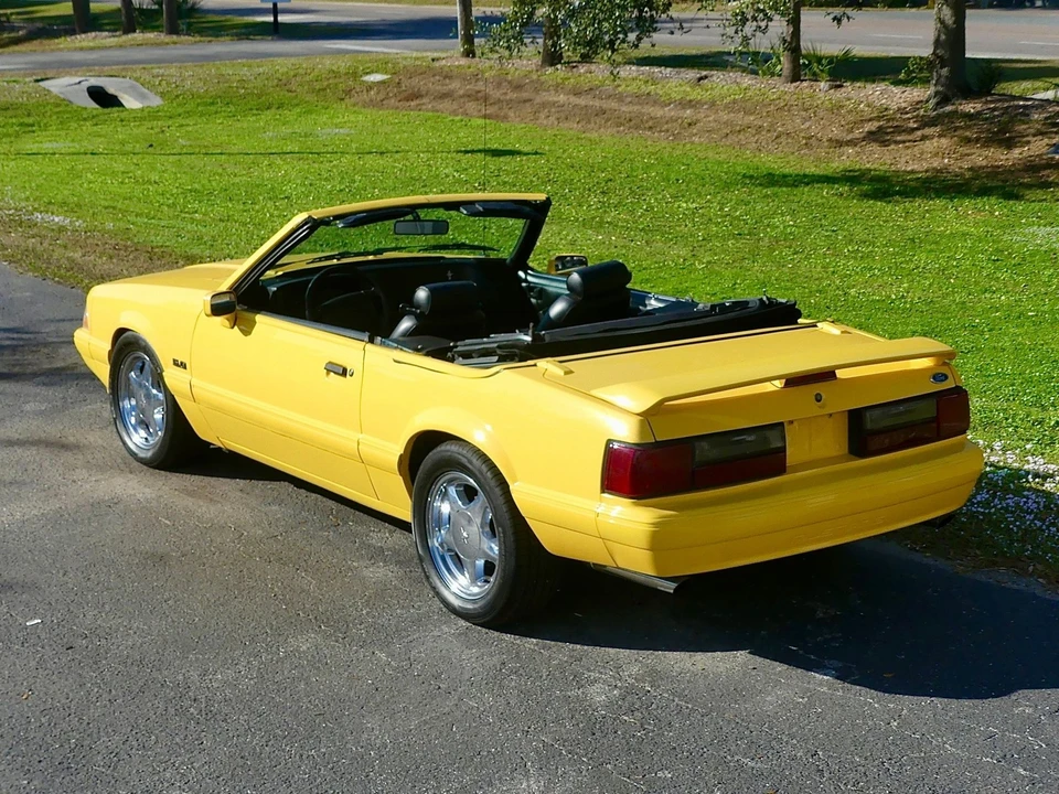1993 Ford Mustang 3rd Gen - Image 19 of 21