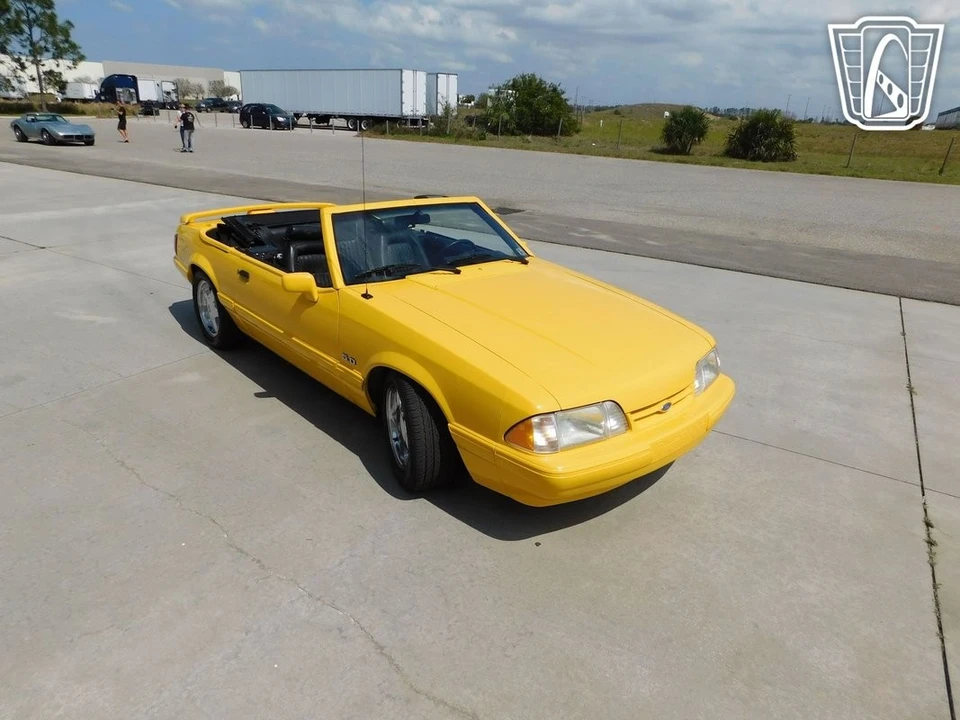 1993 Ford Mustang 3rd Gen - Image 9 of 12