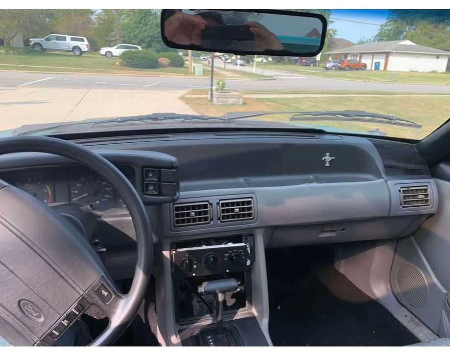 1993 Ford Mustang 3rd Gen - Image 3 of 11