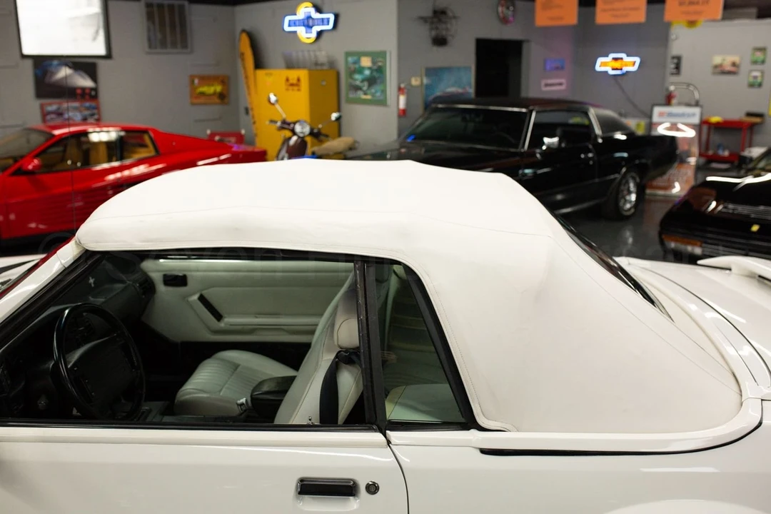 1993 Ford Mustang 3rd Gen - Image 11 of 18