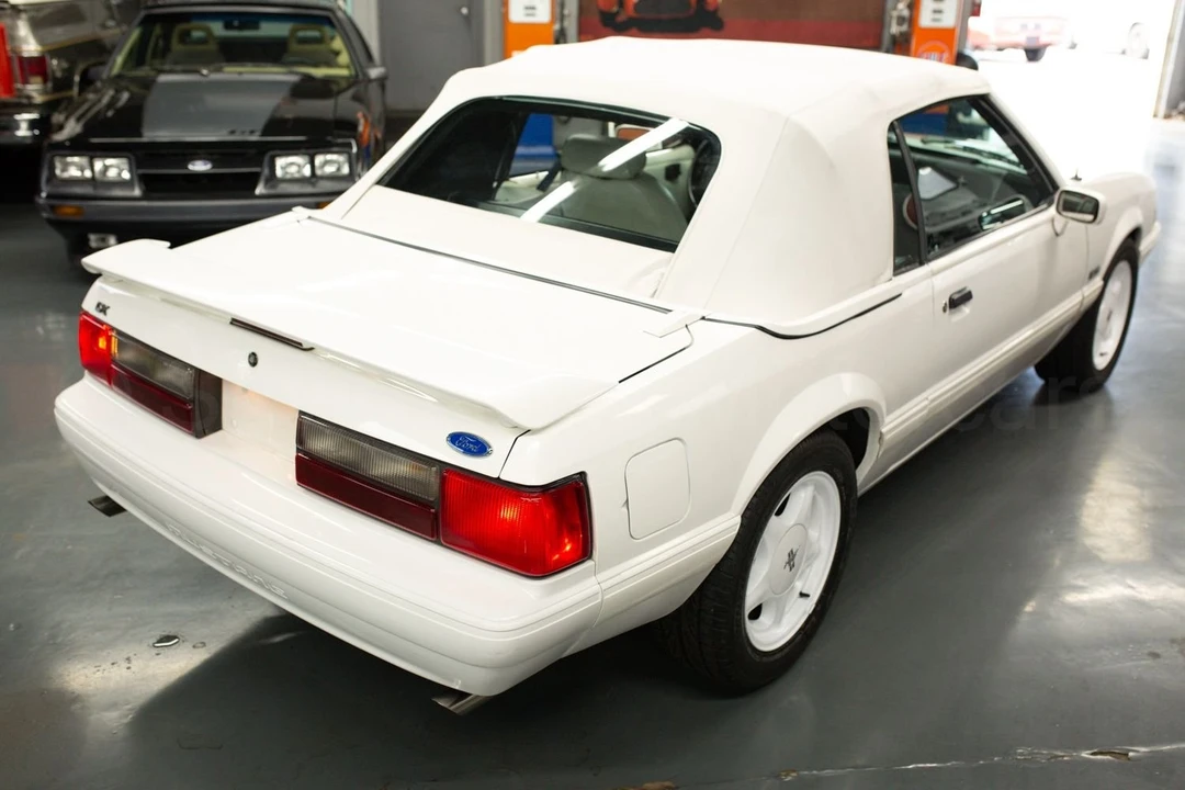 1993 Ford Mustang 3rd Gen - Image 6 of 18