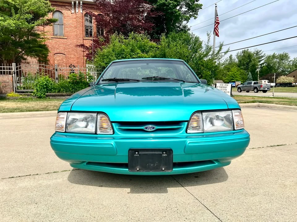 1993 Ford Mustang 3rd Gen - Image 2 of 18