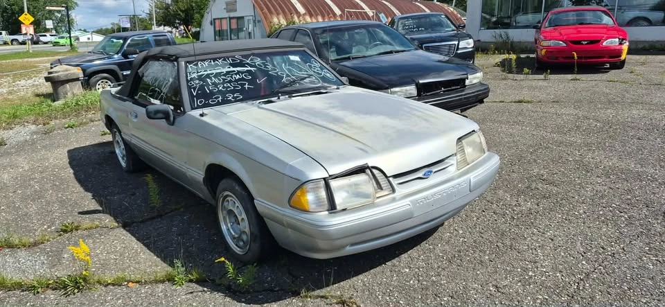 1993 Ford Mustang 3rd Gen - Image 2 of 4
