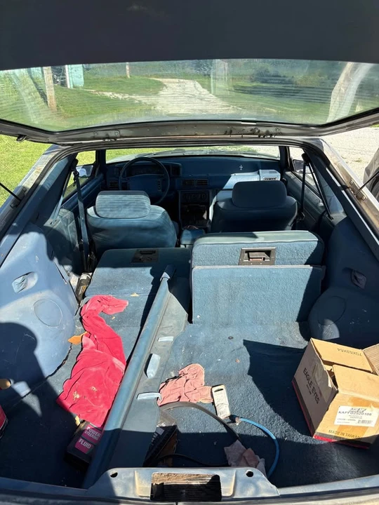 1993 Ford Mustang 3rd Gen - Image 10 of 11