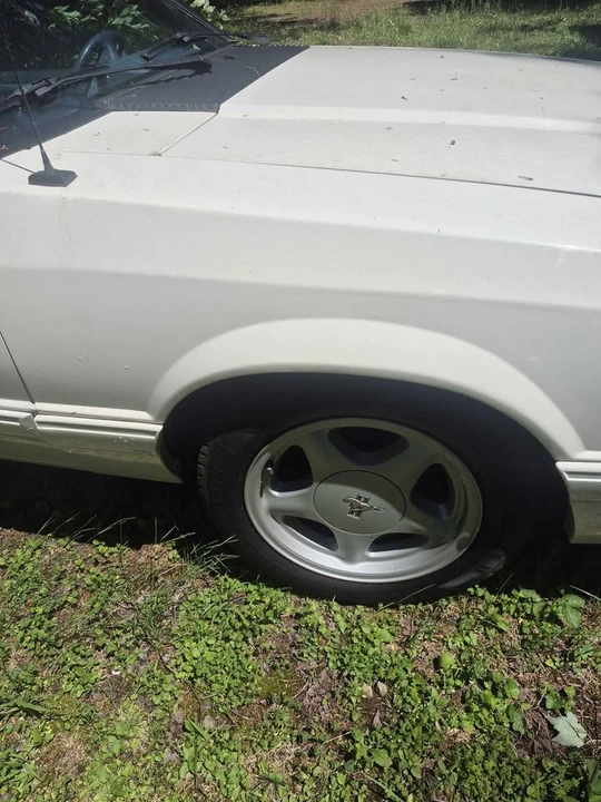 1993 Ford Mustang 3rd Gen - Image 4 of 4