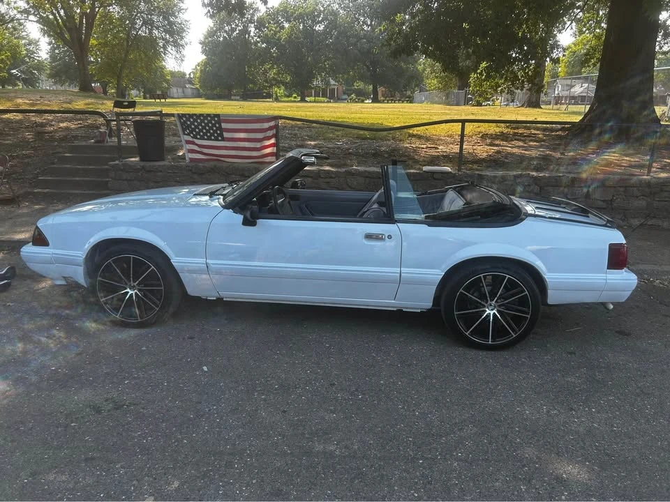 1993 Ford Mustang 3rd Gen - Image 6 of 10