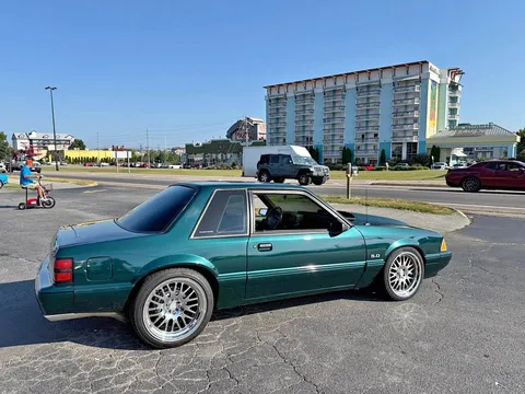 1993 Ford Mustang Notch