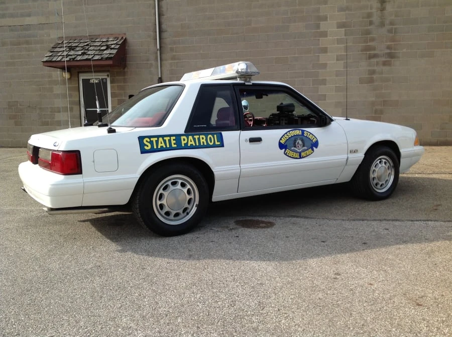1993 Ford Mustang 3rd Gen - Image 2 of 12