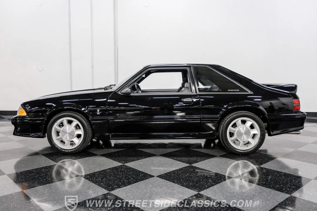 1993 Ford Mustang 3rd Gen - Image 2 of 21