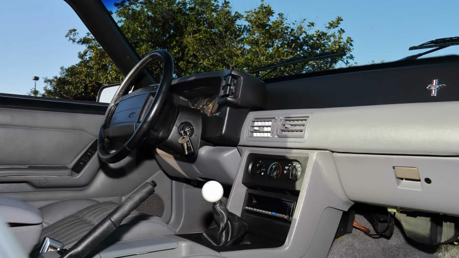 1993 Ford Mustang 3rd Gen - Image 11 of 21