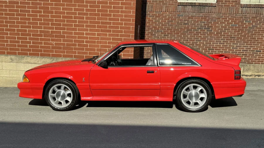 1993 Ford Mustang 3rd Gen - Image 2 of 13