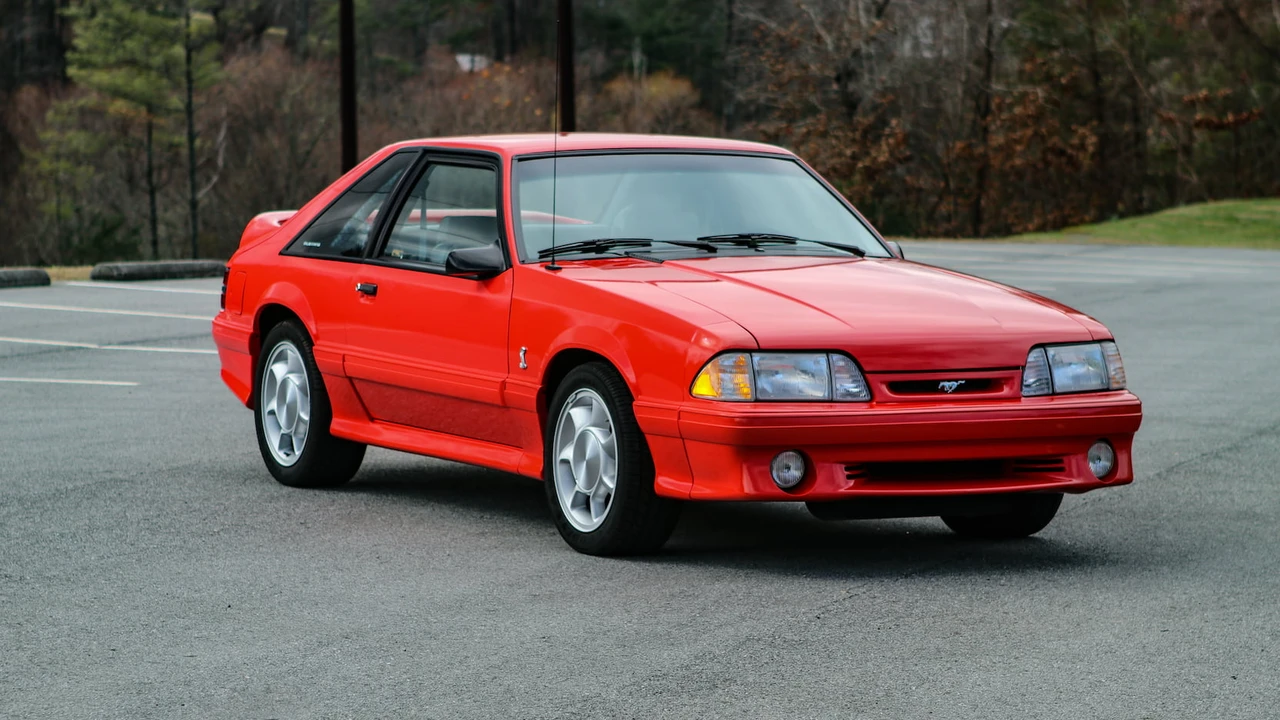 1993 Ford Mustang 3rd Gen - Image 2 of 31
