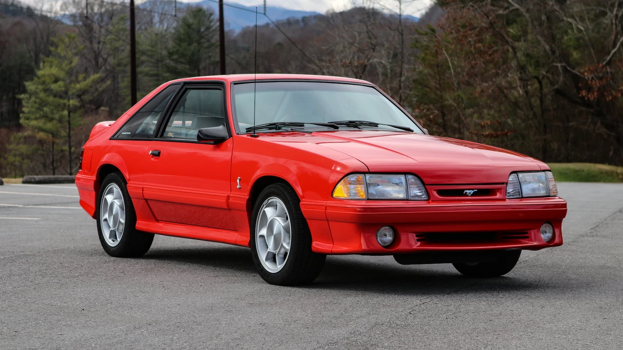 1993 Ford Mustang 3rd Gen - Image 3 of 31