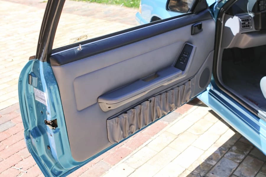 1993 Ford Mustang 3rd Gen - Image 5 of 26