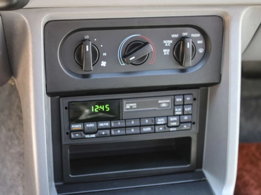 1993 Ford Mustang 3rd Gen - Image 14 of 26
