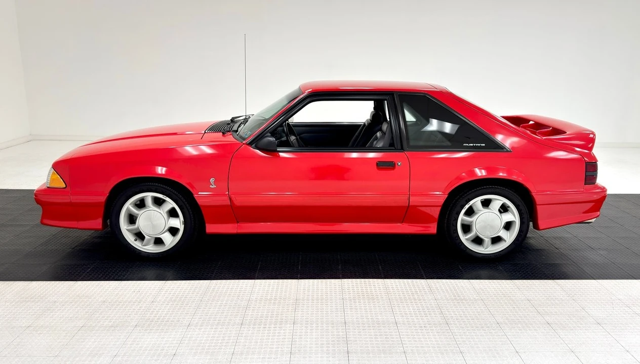 1993 Ford Mustang 3rd Gen - Image 2 of 31