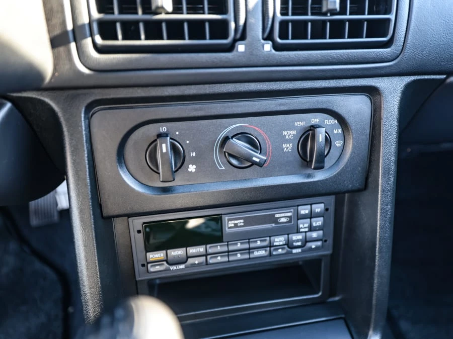 1993 Ford Mustang 3rd Gen - Image 24 of 31