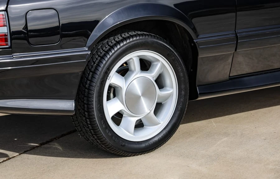 1993 Ford Mustang 3rd Gen - Image 8 of 31