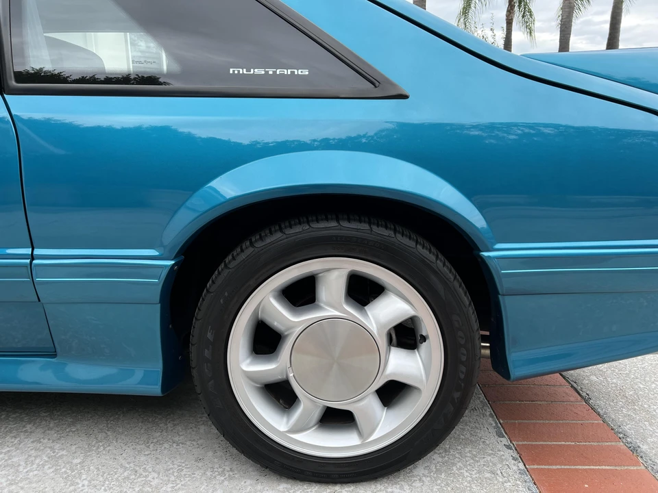 1993 Ford Mustang 3rd Gen - Image 25 of 31