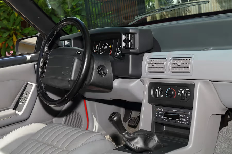 1993 Ford Mustang Cobra R 3rd Gen - Image 24 of 31