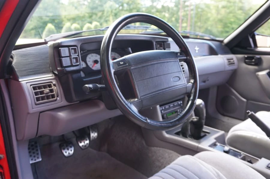 1993 Ford Mustang 3rd Gen - Image 4 of 31