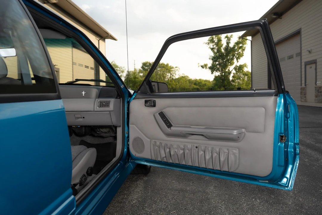1993 Ford Mustang Cobra R 3rd Gen - Image 28 of 31