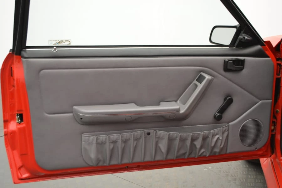 1993 Ford Mustang Cobra R 3rd Gen - Image 6 of 10