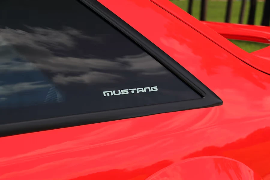 1993 Ford Mustang Cobra R 3rd Gen - Image 13 of 31