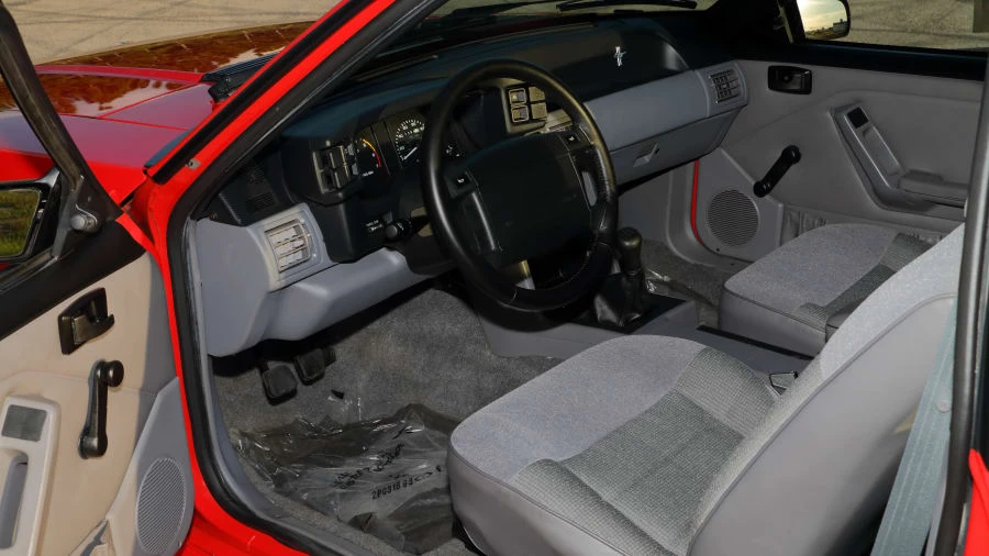 1993 Ford Mustang Cobra R 3rd Gen - Image 4 of 12
