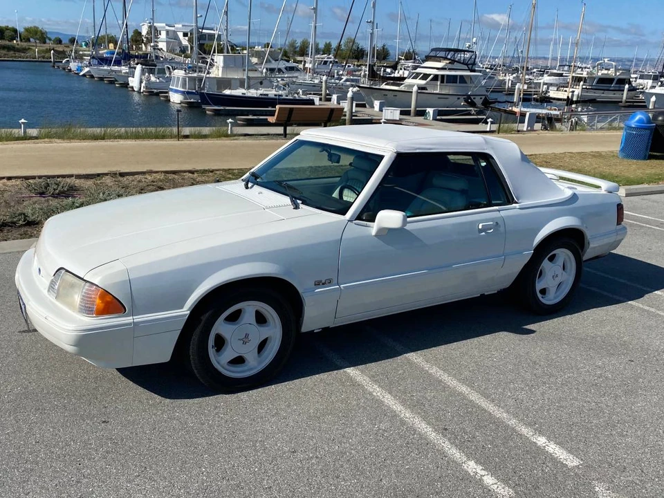 1993 Ford Mustang 3rd Gen - Image 7 of 23