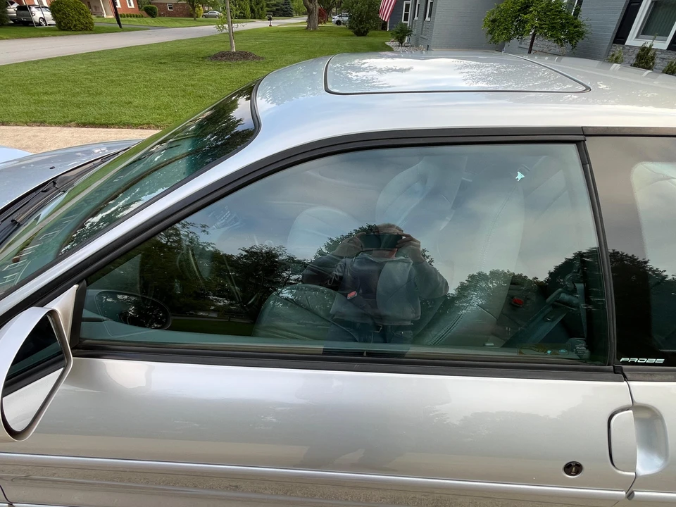 1993 Ford Probe - Image 26 of 31