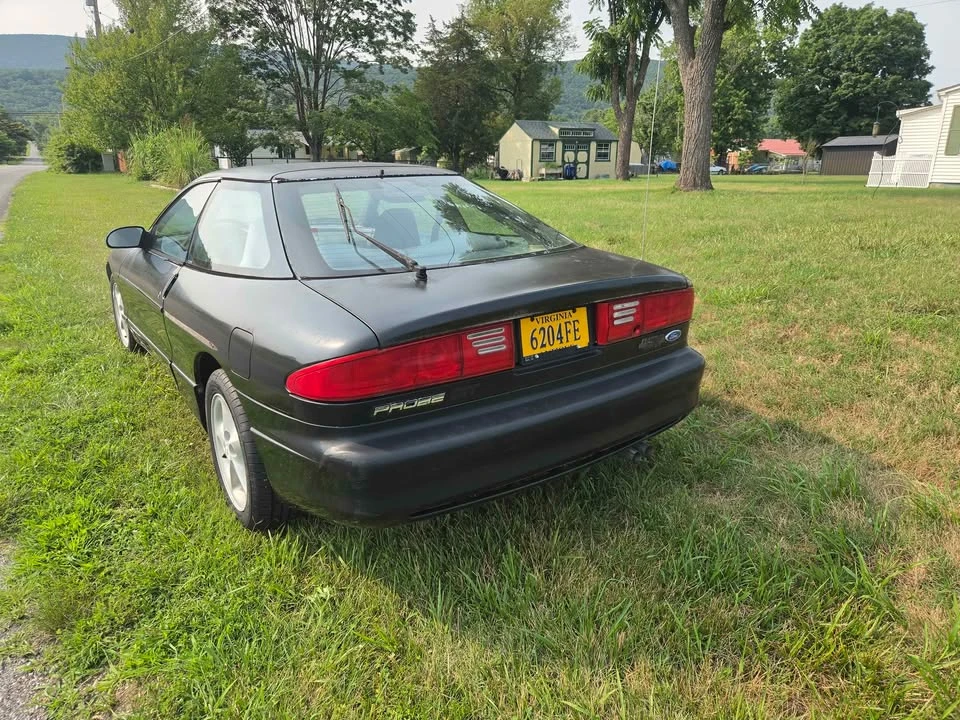 1993 Ford Probe - Image 2 of 13