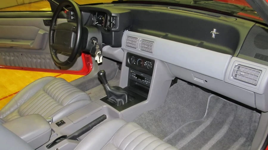 1993 Ford Mustang 3rd Gen - Image 6 of 10