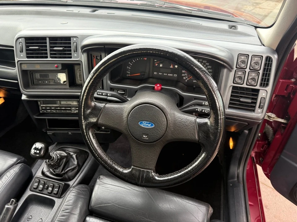 1993 Ford Sierra RS Cosworth - Image 19 of 30
