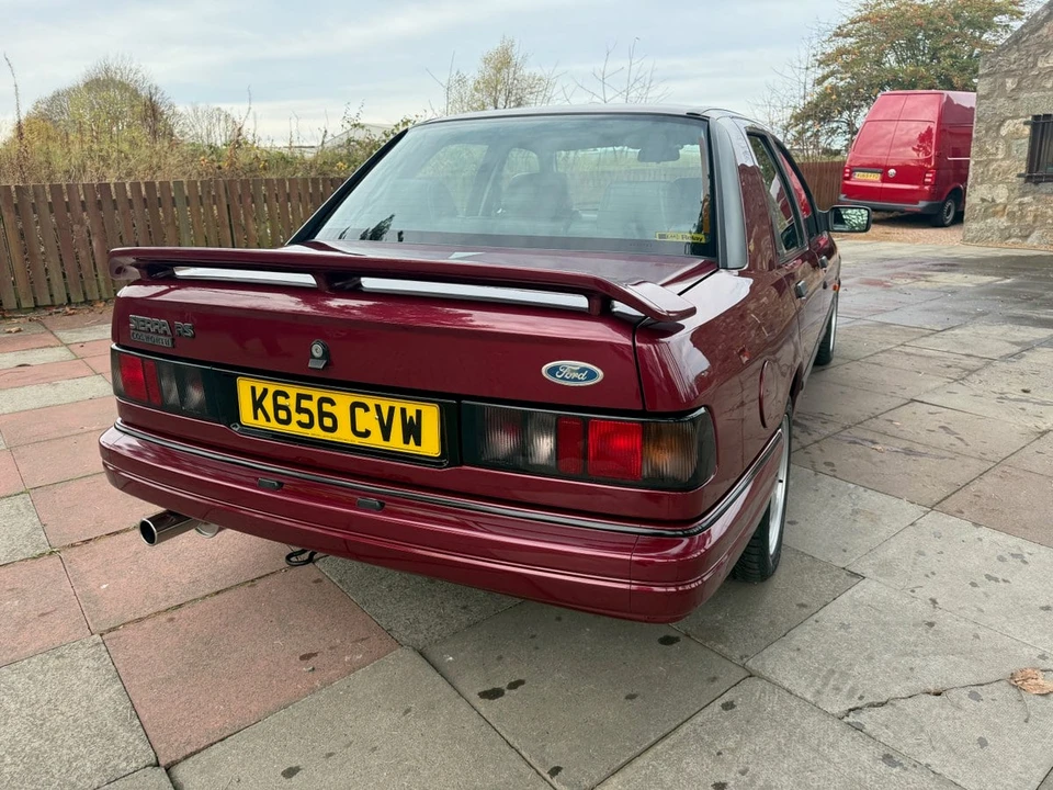 1993 Ford Sierra RS Cosworth - Image 10 of 30