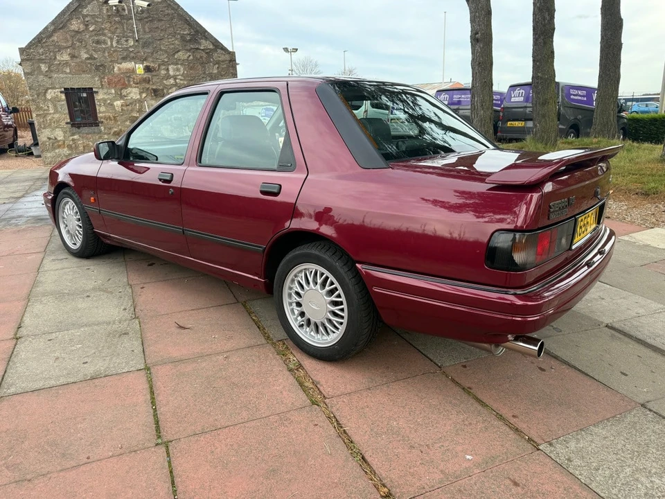 1993 Ford Sierra RS Cosworth - Image 7 of 30