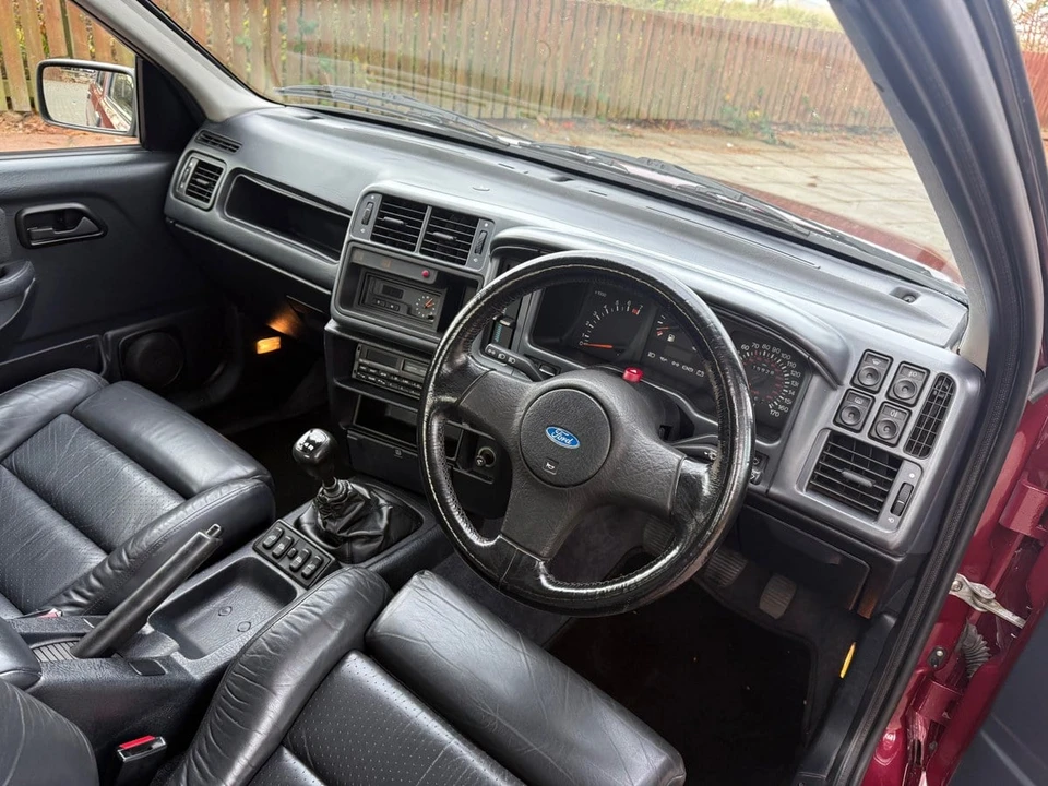 1993 Ford Sierra RS Cosworth - Image 21 of 30