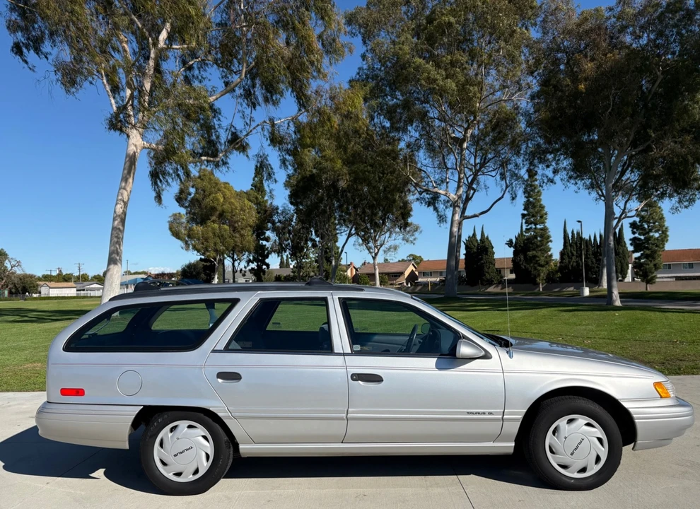 1993 Ford Taurus 2nd Gen - Image 7 of 21