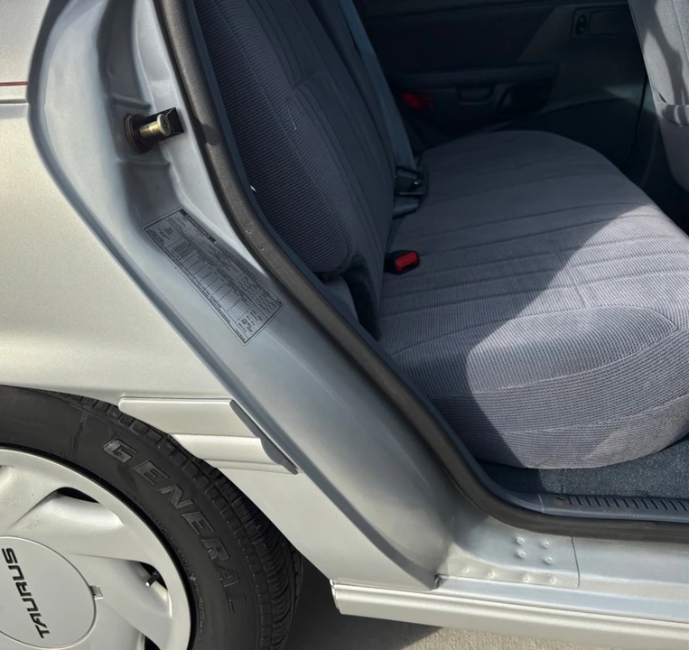 1993 Ford Taurus 2nd Gen - Image 21 of 21