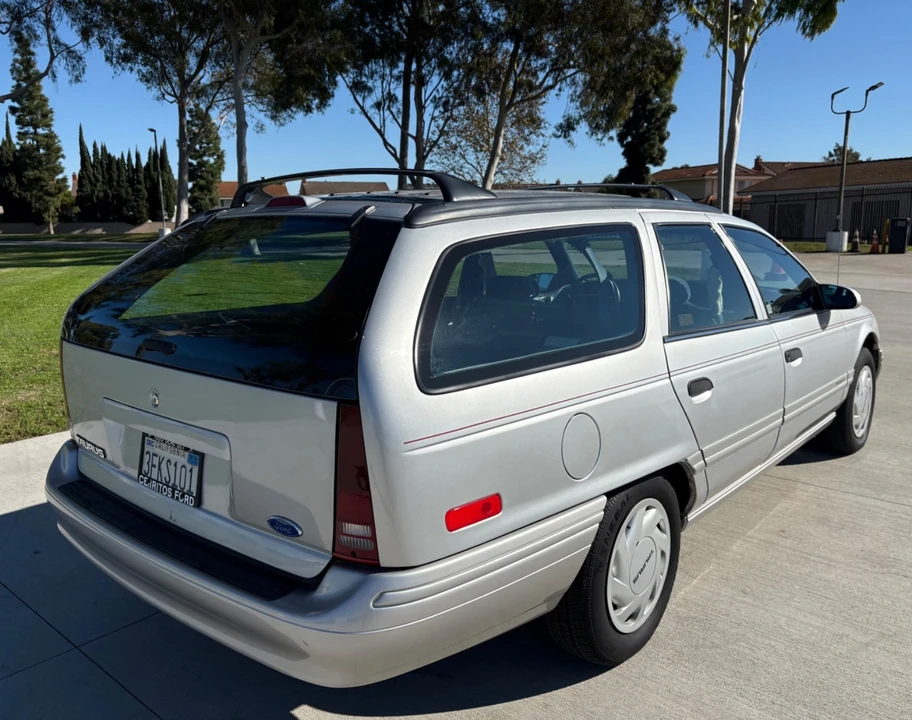 1993 Ford Taurus 2nd Gen - Image 8 of 21